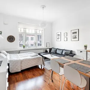 Apartamento Wehost Heart Of With Amenities, Helsinki